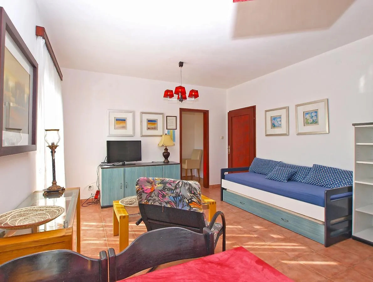 Apartments Velimir 421 Fazana
