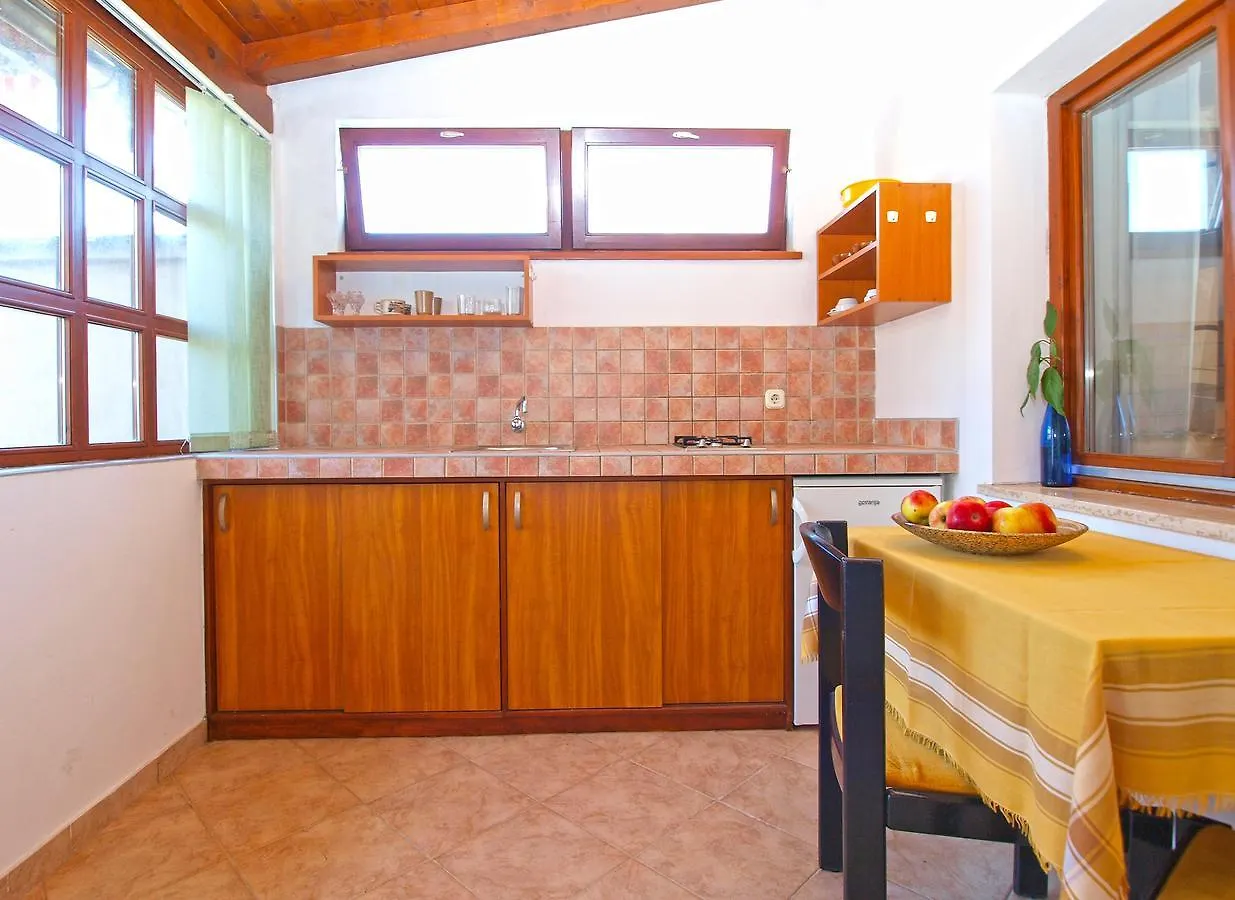 Apartments Velimir 421 Fažana